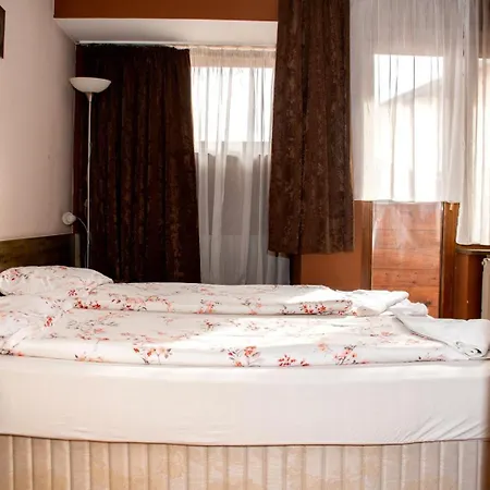 Pensjonat зорница 3*