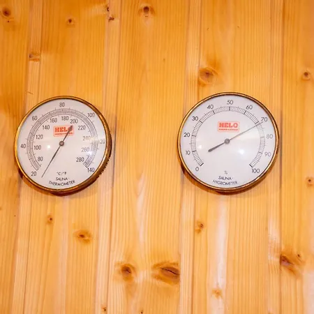 зорница 3* バンスコ